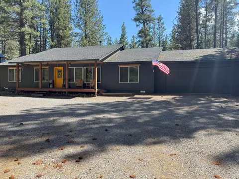 32532 Mountain Lakes Dr, Klamath Falls, OR 97601