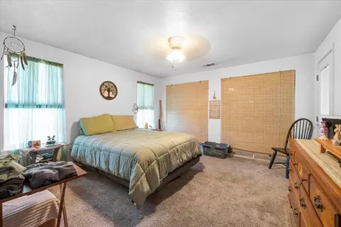 409 Crystal Dr, Eagle Point, OR 97524 photo 12
