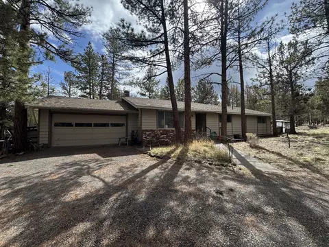 19135 Buck Dr, Bend, OR 97703