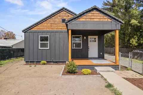 723 Doty St, Klamath Falls, OR 97601
