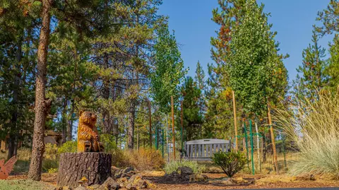 Exterior - 57661 Poplar Loop, Sunriver, OR 97707 photo 16 of 16