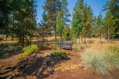 Exterior - 57661 Poplar Loop, Sunriver, OR 97707 photo 9 of 16