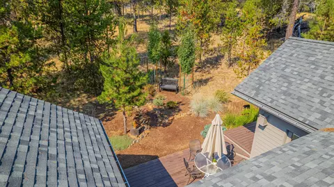 Exterior - 57661 Poplar Loop, Sunriver, OR 97707 photo 15 of 16