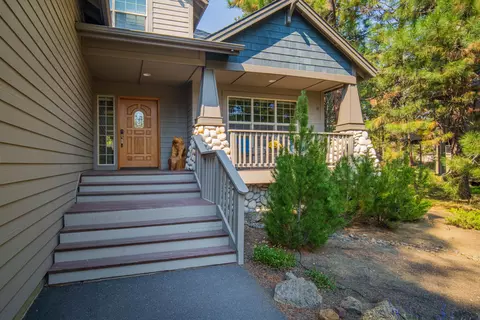 Exterior - 57661 Poplar Loop, Sunriver, OR 97707 photo 2 of 16