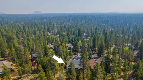 View/Area - 57661 Poplar Loop, Sunriver, OR 97707 photo 4 of 4