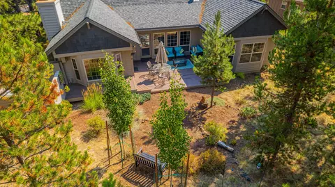 Exterior - 57661 Poplar Loop, Sunriver, OR 97707 photo 14 of 16