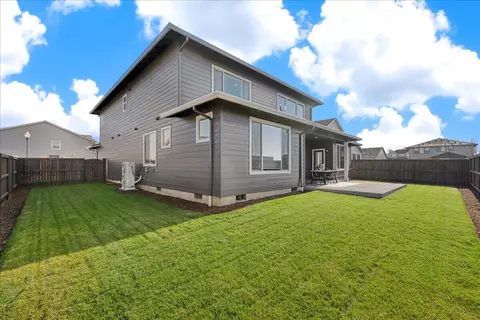 Exterior - 108 Butte Springs Trl #471, Eagle Point, OR 97524 photo 2 of 3