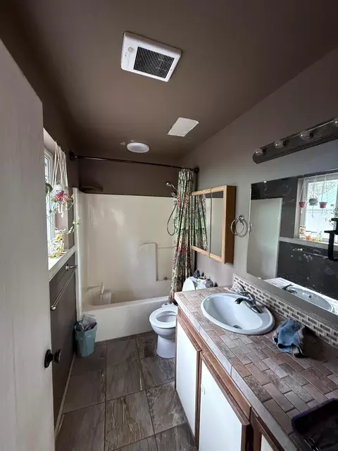 52090 Foxtail Rd, La Pine, OR 97739 photo 5