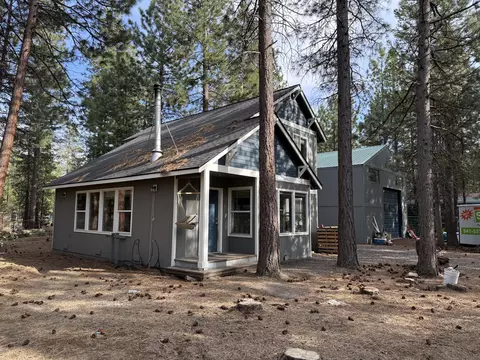 52090 Foxtail Rd, La Pine, OR 97739 photo 2
