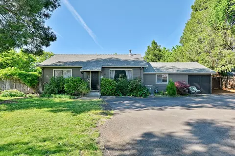 Exterior - 552 Gray Ct, Central Point, OR 97502 photo 12 of 12