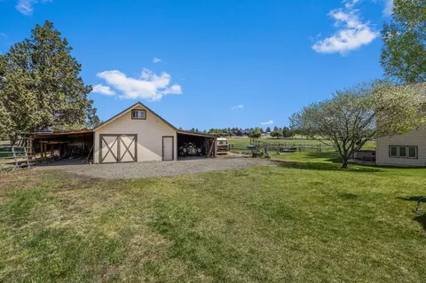 Exterior - 62820 Dickey Rd, Bend, OR 97701 photo 12 of 19