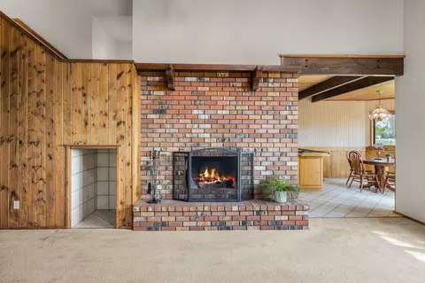 Living - 62820 Dickey Rd, Bend, OR 97701 photo 3 of 3
