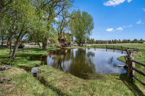 Exterior - 62820 Dickey Rd, Bend, OR 97701 photo 7 of 19