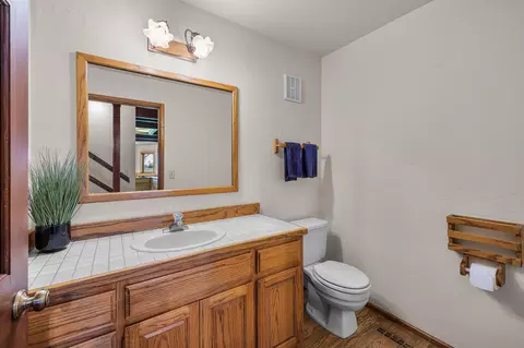 Bath - 62820 Dickey Rd, Bend, OR 97701 photo 1 of 4