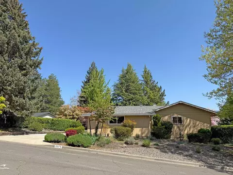 2275 Sam Evans Pl, Ashland, OR 97520 photo 39