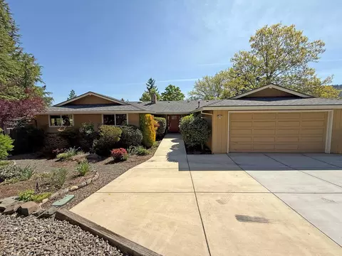 2275 Sam Evans Pl, Ashland, OR 97520 photo 37