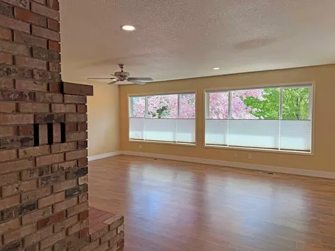 2275 Sam Evans Pl, Ashland, OR 97520 photo 6