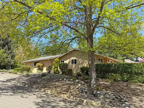 2275 Sam Evans Pl, Ashland, OR 97520 photo 40