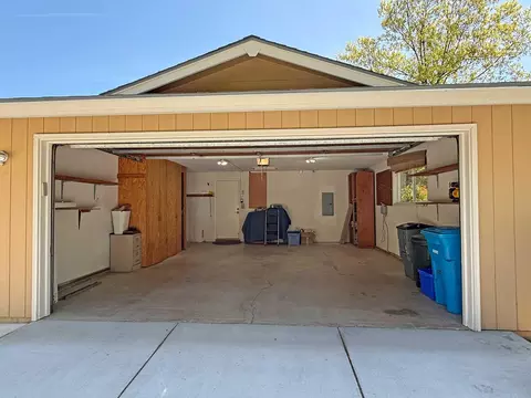 2275 Sam Evans Pl, Ashland, OR 97520 photo 36