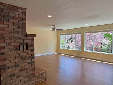 2275 Sam Evans Pl, Ashland, OR 97520 photo 5