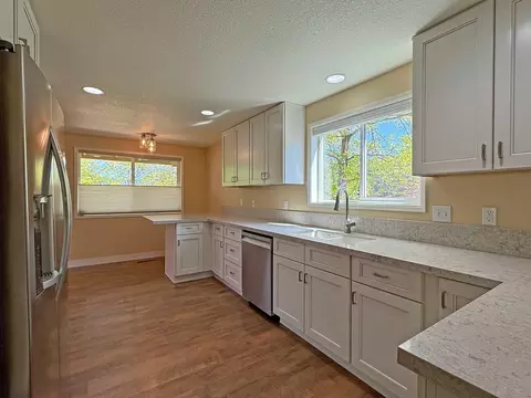 2275 Sam Evans Pl, Ashland, OR 97520 photo 14