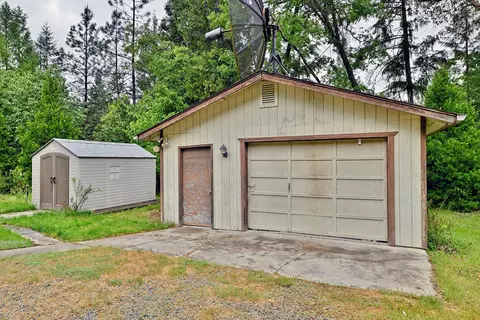 8125 Thompson Creek Rd, Applegate, OR 97530 photo 5