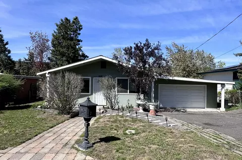1436 Siskiyou St, Klamath Falls, OR 97601