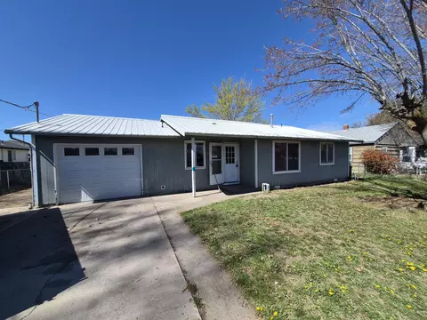 785 NW Beaver St, Prineville, OR 97754