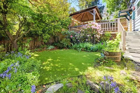 54 Gresham St, Ashland, OR 97520 photo 25