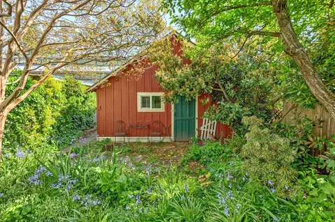 54 Gresham St, Ashland, OR 97520 photo 30