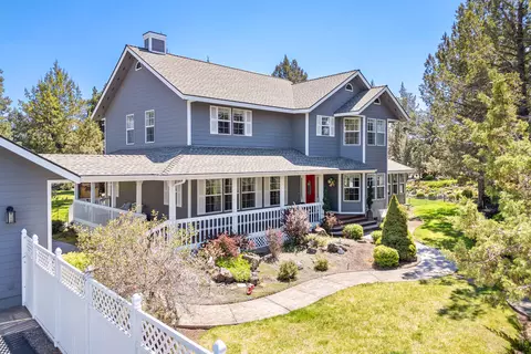 4192 NW 61st St, Redmond, OR 97756