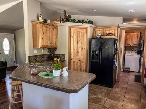 51916 Black Pine Way, La Pine, OR 97739 photo 8