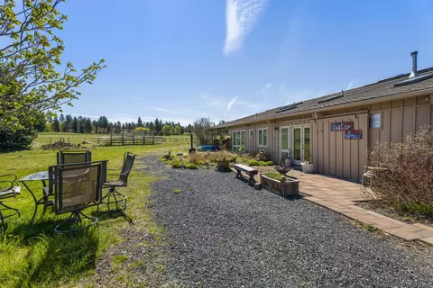 Exterior - 20875 Sholes Rd, Bend, OR 97702 photo 18 of 18