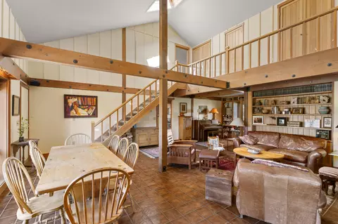 Dining - 20875 Sholes Rd, Bend, OR 97702 photo 1 of 3