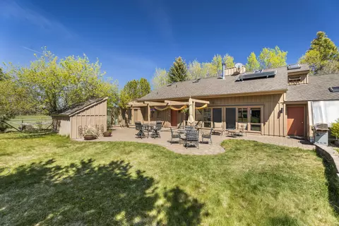 Exterior - 20875 Sholes Rd, Bend, OR 97702 photo 10 of 18