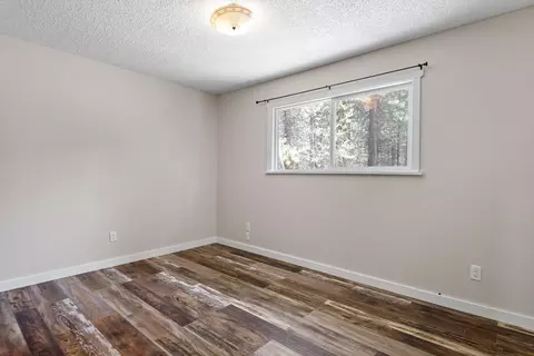 16073 Burgess Rd, La Pine, OR 97739 photo 10
