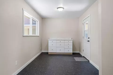 16073 Burgess Rd, La Pine, OR 97739 photo 7