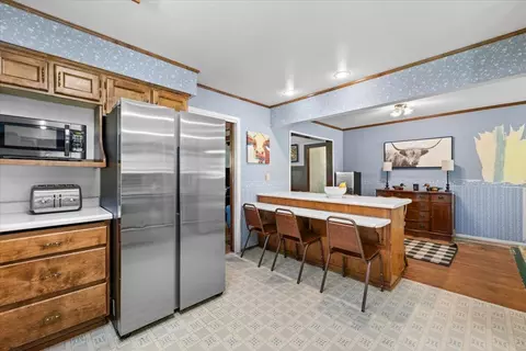 Kitchen - 2368 Upper River Rd Loop, Grants Pass, OR 97526 photo 3 of 4