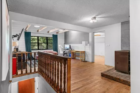 Entry Way - 2368 Upper River Rd Loop, Grants Pass, OR 97526 photo 2 of 3