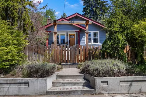 414 NW Riverside Blvd, Bend, OR 97703