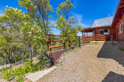 Exterior - 34840 Dawn Loop, Chiloquin, OR 97624 photo 15 of 20