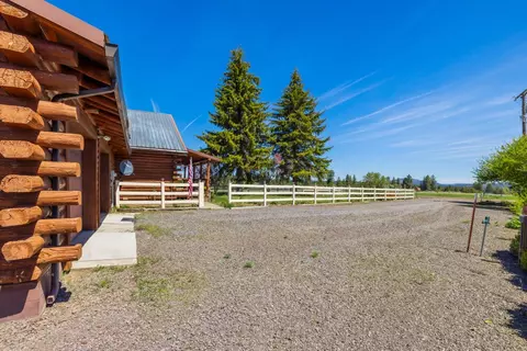 Exterior - 34840 Dawn Loop, Chiloquin, OR 97624 photo 17 of 20