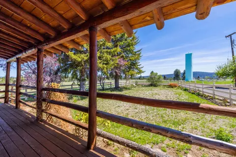 Exterior - 34840 Dawn Loop, Chiloquin, OR 97624 photo 4 of 20
