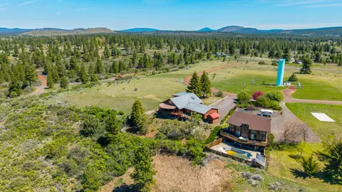 View/Area - 34840 Dawn Loop, Chiloquin, OR 97624 photo 10 of 11