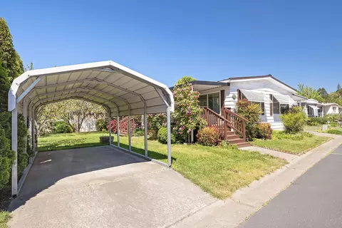515 E Main St #1, Rogue River, OR 97537 photo 6