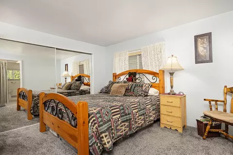 515 E Main St #1, Rogue River, OR 97537 photo 17