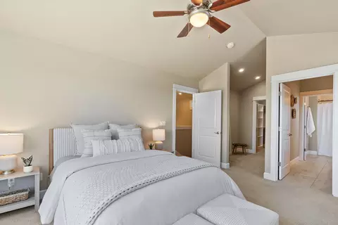 Bedroom - 626 NW Compass Ln, Bend, OR 97703 photo 5 of 5