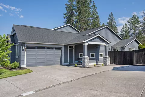 60419 Hedgewood Ln, Bend, OR 97702