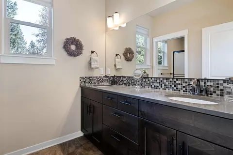 60419 Hedgewood Ln, Bend, OR 97702 photo 17