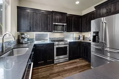 60419 Hedgewood Ln, Bend, OR 97702 photo 5